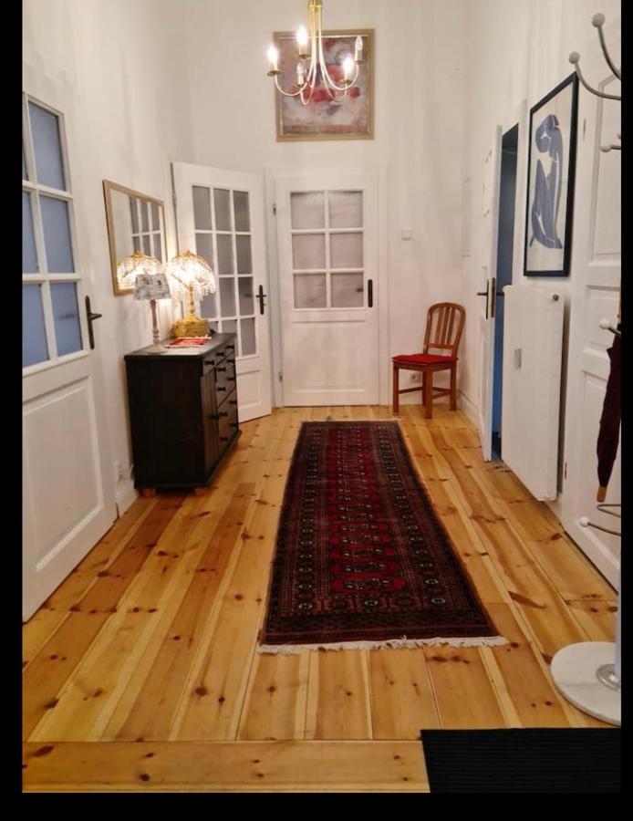 Nana-Eg-80M2 Sanierter Altbau-Parkplatz-Kleiner Garten-Wlan-Netflix-2Zimmer-Kueche-Dusche-Wanne-Waschmaschine Oberhausen  Eksteriør billede