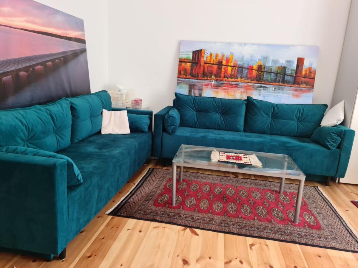 Nana-Eg-80M2 Sanierter Altbau-Parkplatz-Kleiner Garten-Wlan-Netflix-2Zimmer-Kueche-Dusche-Wanne-Waschmaschine Oberhausen  Eksteriør billede